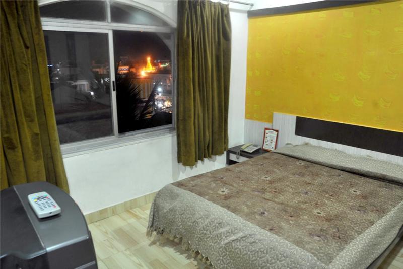 Sharan Hotel Sirdi Kültér fotó
